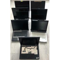 7 defecte en/of incomplete laptops
