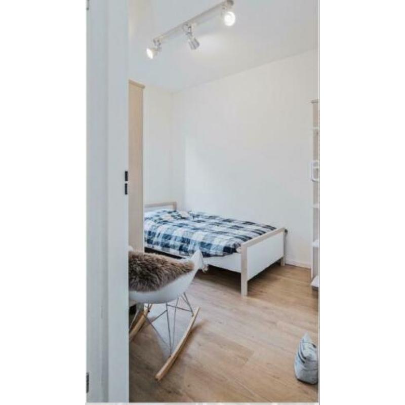 Complete tiener kamer