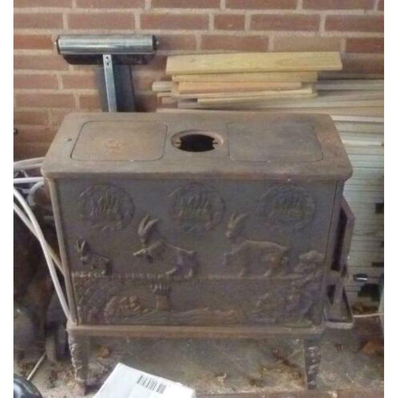 oude gietijzeren kachel