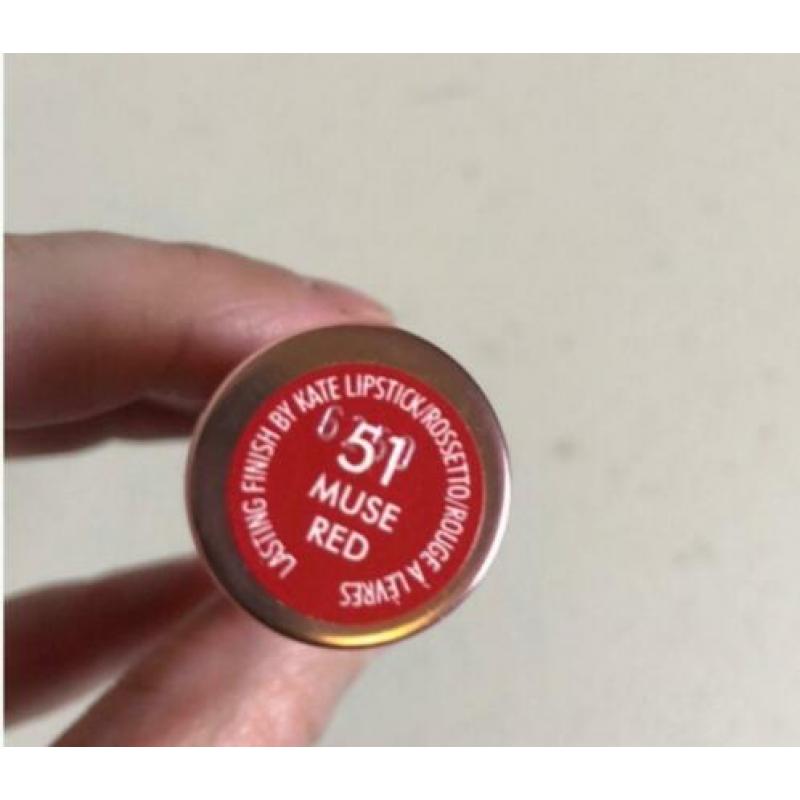 Rimmel Lipstick 51 Muse Red.