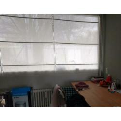 Vouwgordijn 80x160cm (2 stuks) €5,- de stuk
