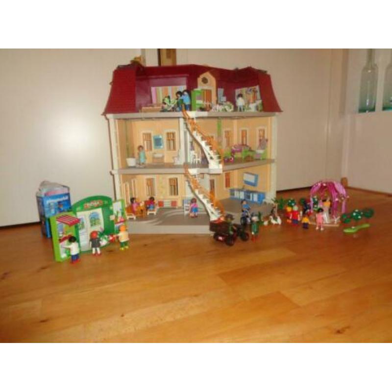 Playmobil groot woonhuis incl. veel accessoires