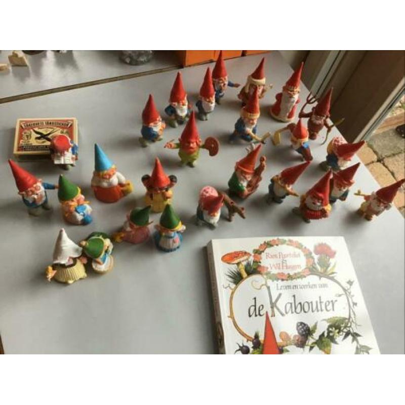 Kabouters 25 + boek “leven van de kabouter”Rien Poortvliet