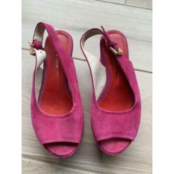 Roze sandaal met sleehak maat 38