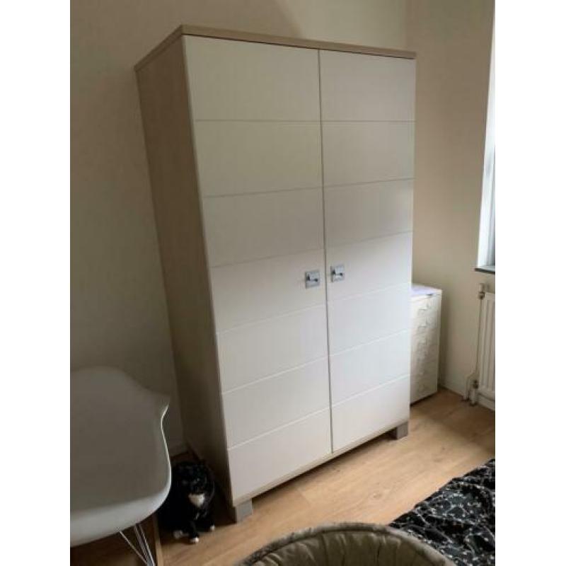 Complete tiener kamer