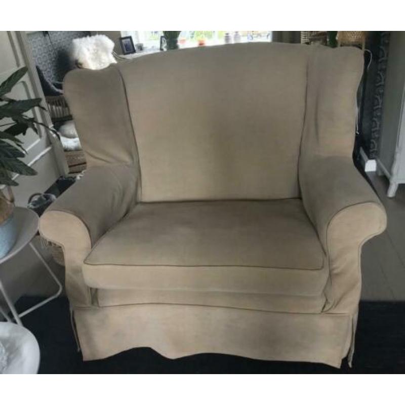 Mooie oorfauteuil Loveseat