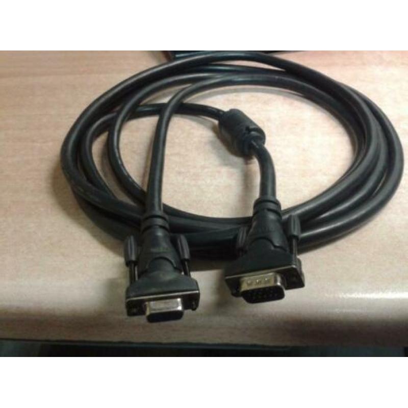Te koop: VGA / DVI kabels Nieuw