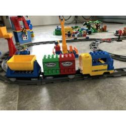 Duplo trein dierentuin cars en meer