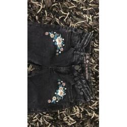 Maat 146 shoeby