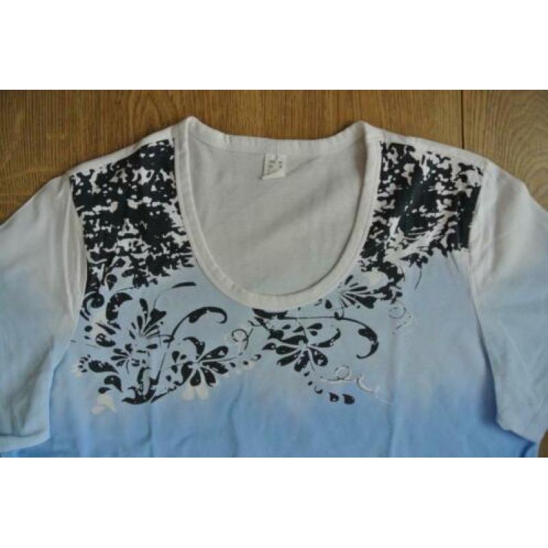 shirt wit met blauw gevlamd 44