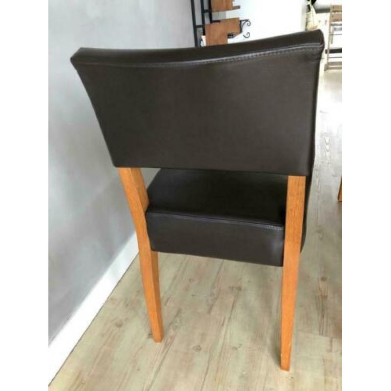 Lederen eetkamerstoelen. Perfecte staat