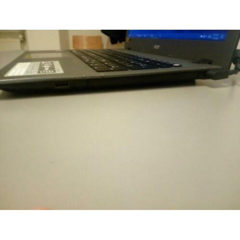 Acer Aspire E 15 - i7 - Full HD 1080p - 1000 GB HDD