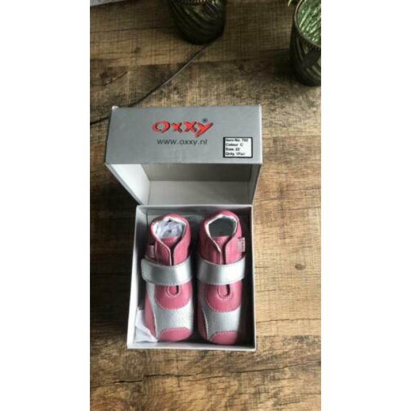 Oxxy babyschoentjes maat 22
