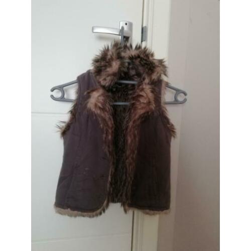 Leuk gevoerde gilet/bodywarmer mt122