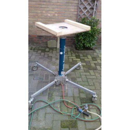 heflift GENIE kanaallift 3,8m telescooplift montagelift ZGOH