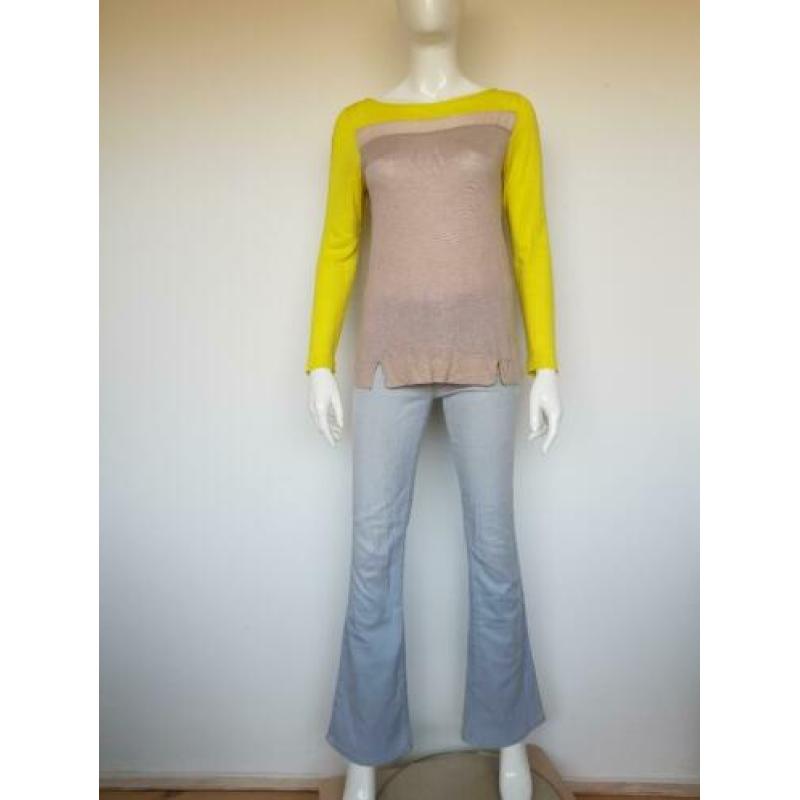 Comma pullover. Mt. 38. Geel/beige.