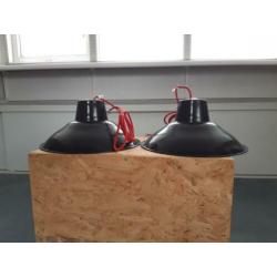 Set van 2 vintage emaille lampen