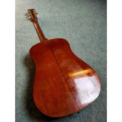 Sigma aukoustische gitaar