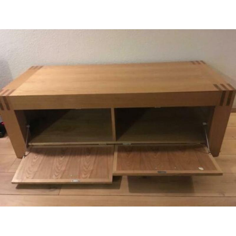 Eikenhouten tv meubel (zgan)