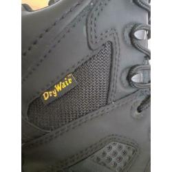 Dr Martens induatrials maat 41