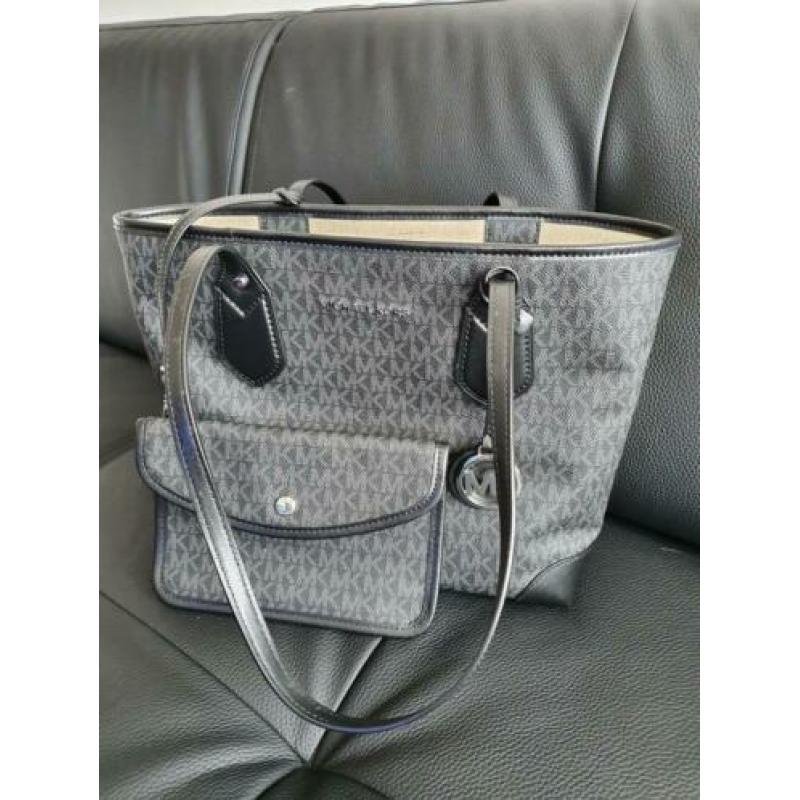 Original MK bags from 50 to 100 euros