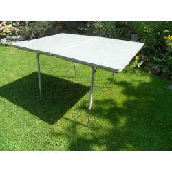 kampeertafel