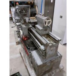 Draaibank Unicum werkplaatsbank,laagbed 1500mm tussen center