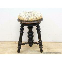 Houten pianokruk 89334