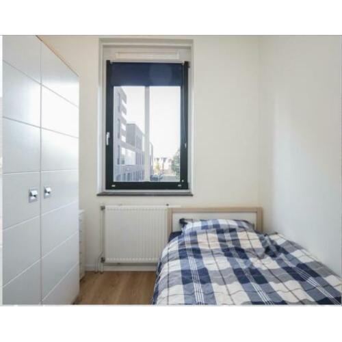 Complete tiener kamer