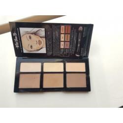 Kat von D Shade and Light face palette