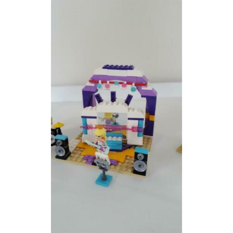 41004 Lego friends Oefenzaal met extra's