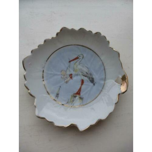 Schaaltje oud ooievaar met baby ~ bordje blad ~ brocante
