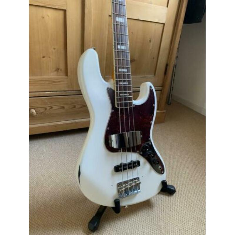 Harley Benton Jazz Bass relic