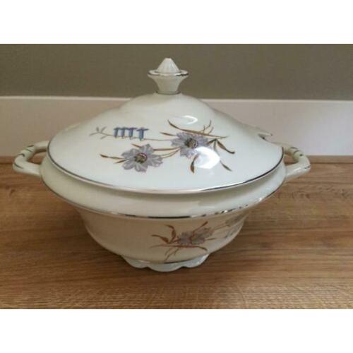 brocante antieke soepterrine 24 cm