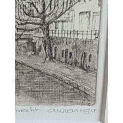 Ets van A. Wieringa Utrecht oude gracht met Dom genummerd