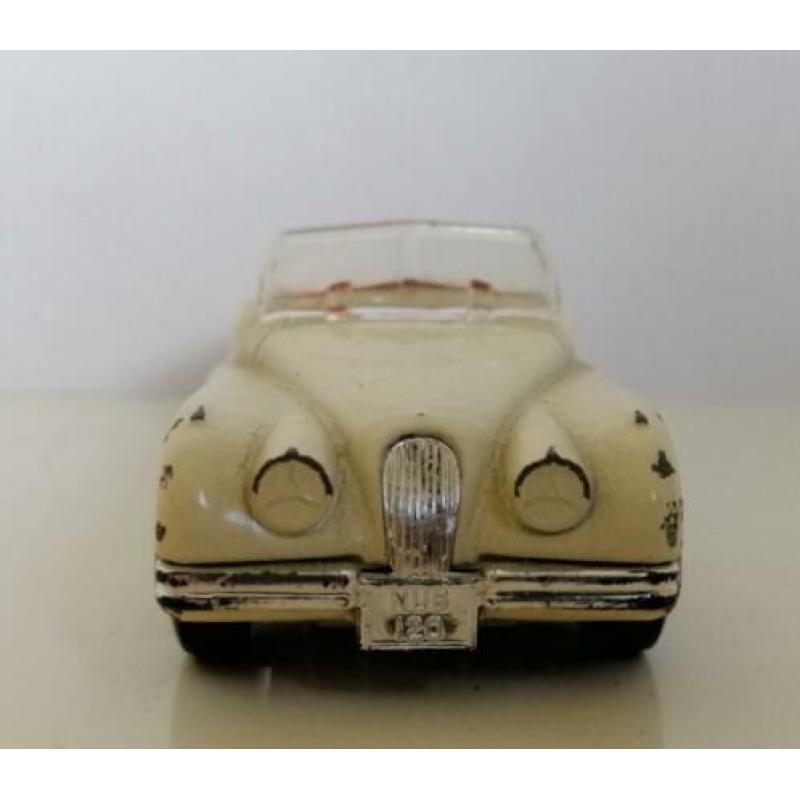 Matchbox Jaguar XK 120 cabrio