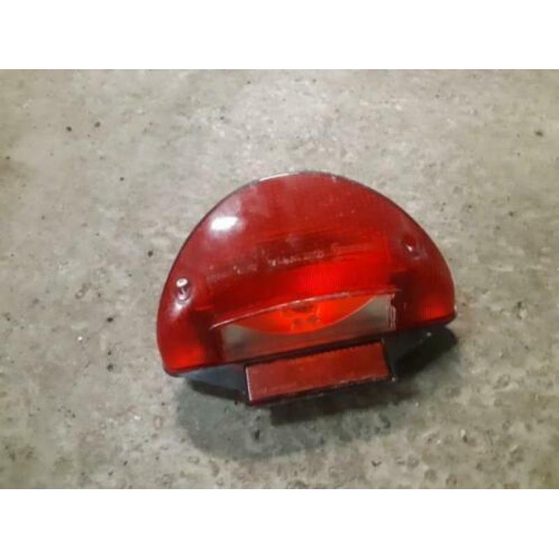 Yamaha Aerox achterlicht zo goed als nieuw rood lampje TGB