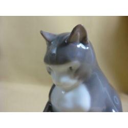 Porseleinen beeldje poes / kat B&G Copenhagen