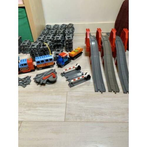 Zeer complete lego duplo treinset