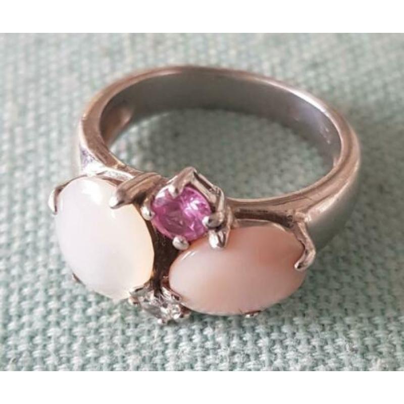 Zilver ring roze witte stenen maat 18,5