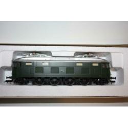 Te koop nieuwe BR 1000 NS locomotief van Roco voor HO spoor