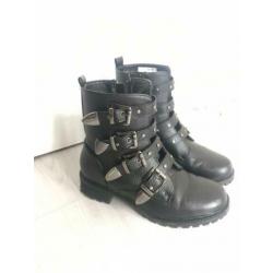 Damesschoenen voor €7,50 pp maat 39
