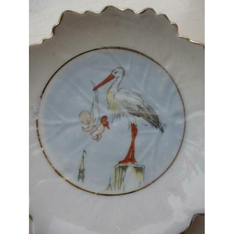 Schaaltje oud ooievaar met baby ~ bordje blad ~ brocante