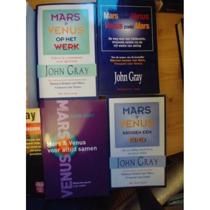 9 boeken van John Gray (Mannen komen van Mars ...)