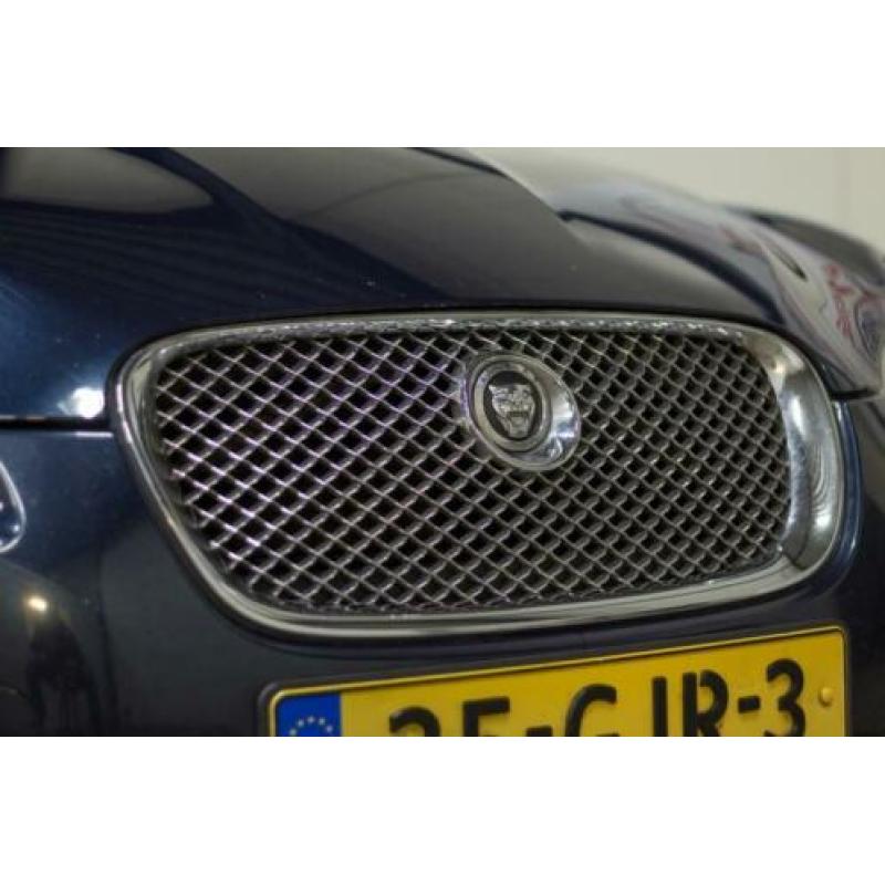 Jaguar XF 2.7D V6 Premium Luxury /LEDER/NAVI/XENON/AUTOMAAT/