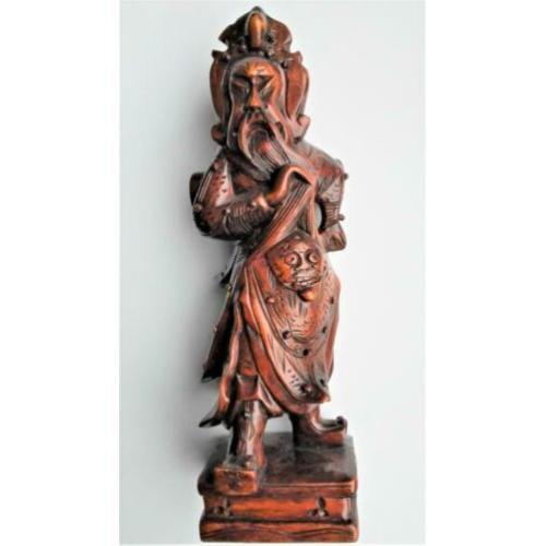 Chinees beeldje , 30 cm, 900 gr. goede staat.