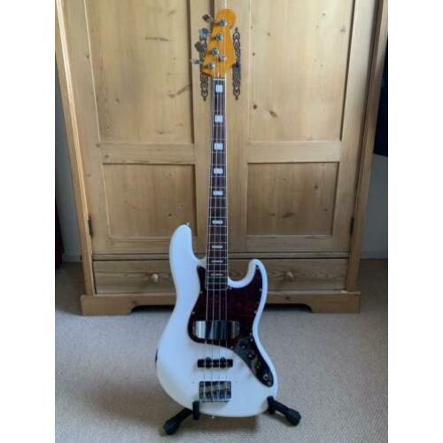 Harley Benton Jazz Bass relic