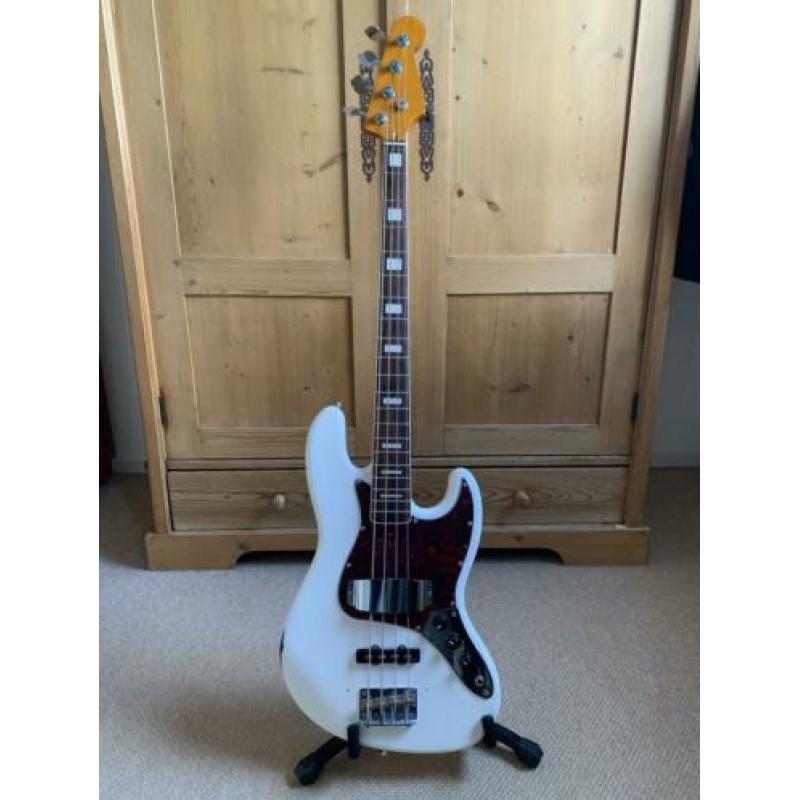 Harley Benton Jazz Bass relic