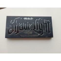 Kat von D Shade and Light face palette