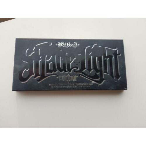 Kat von D Shade and Light face palette